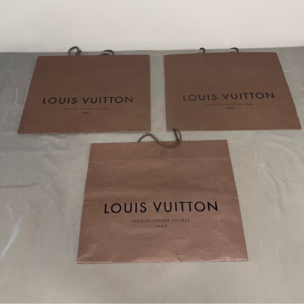 Louis Vuitton Empty Brown Medium Shopping Bag 15.75x13.25x5.875” Gift Packaging